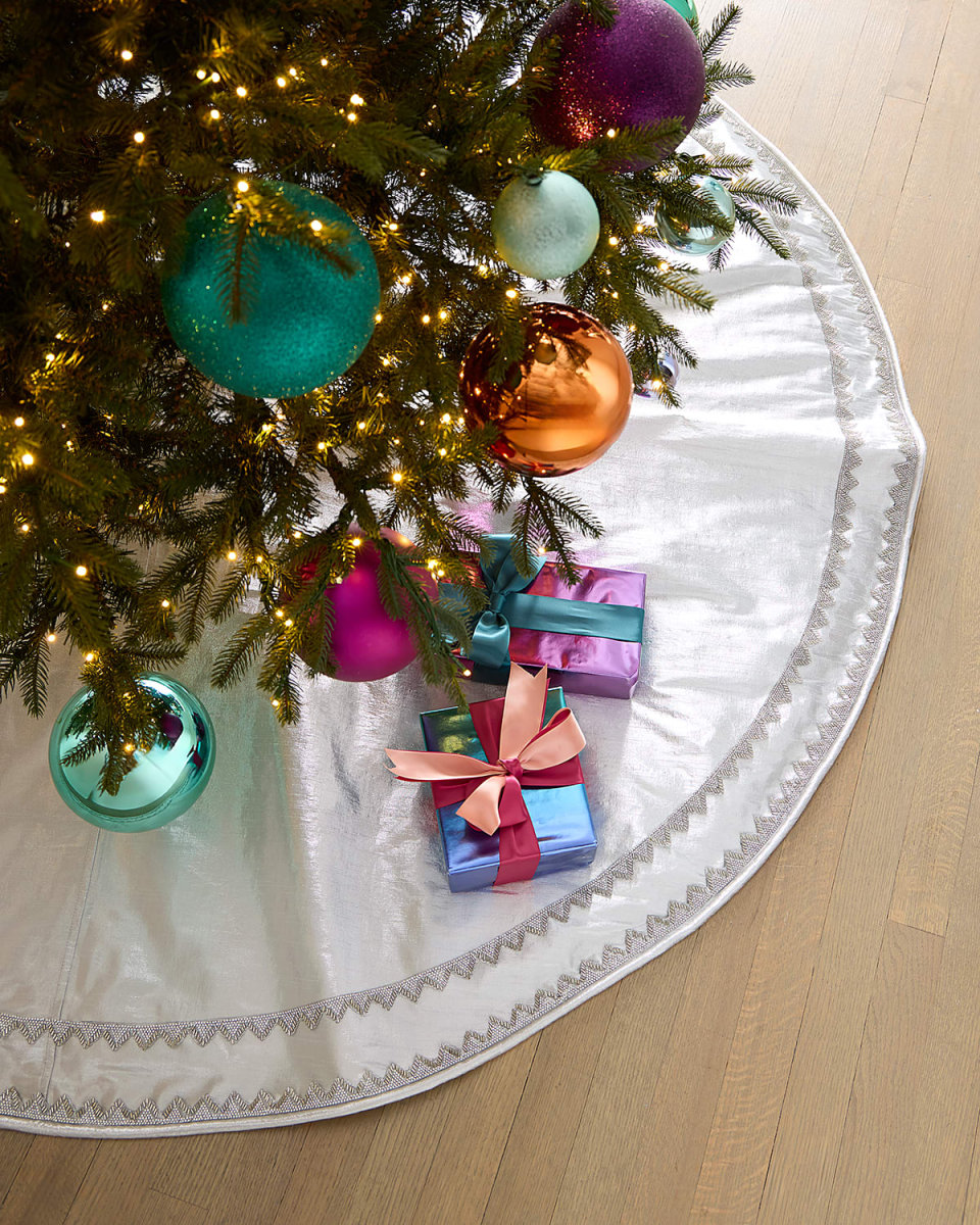 Art Deco Metallic Dupion 64" Tree Skirt, Silver